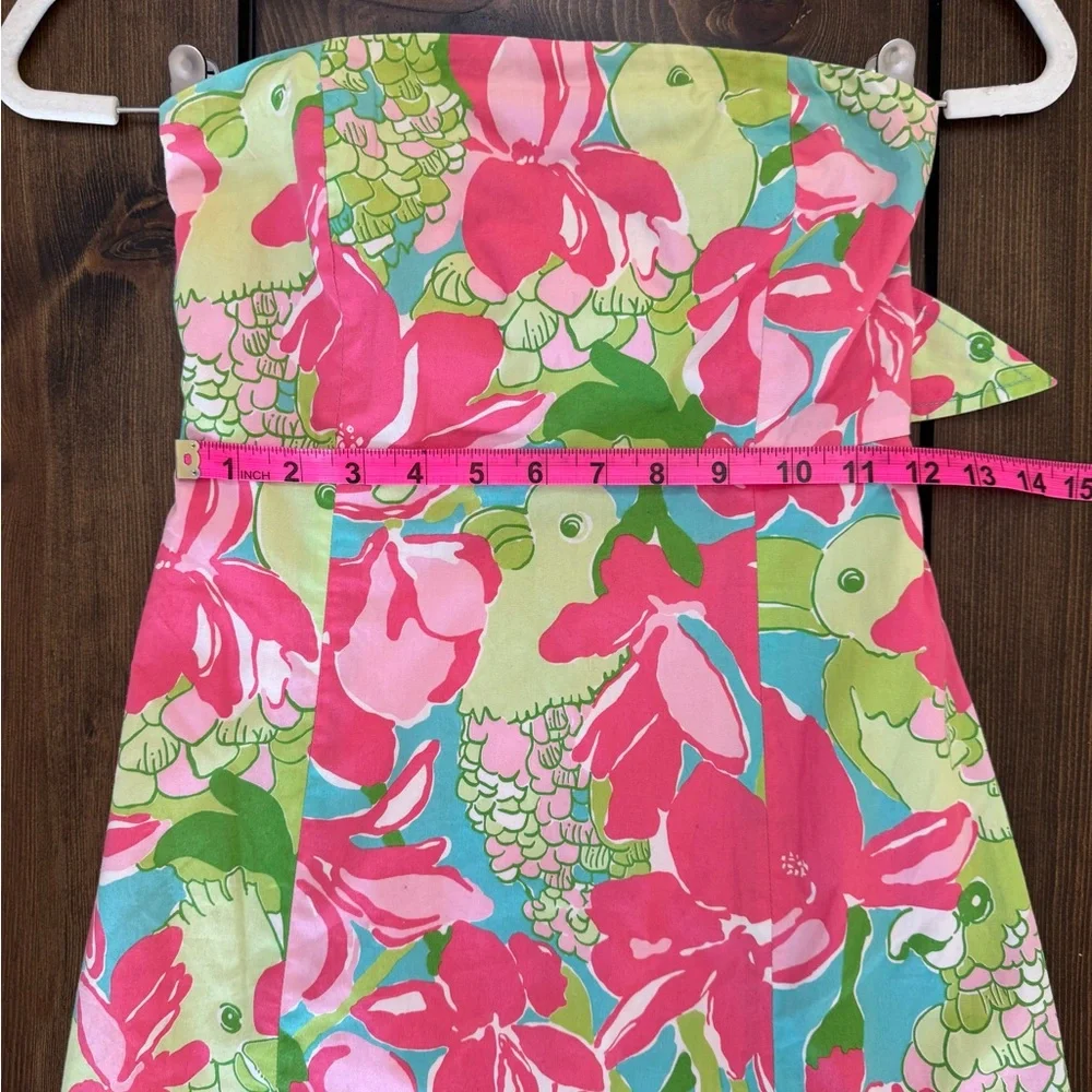 Vintage Lilly Pulitzer Cotton Dress in a Pink Green Floral/Parrot Pattern Size 0 - Picture 10 of 11